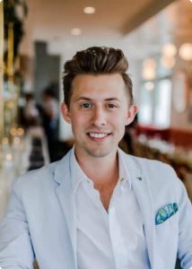 piano institute lecturer 2