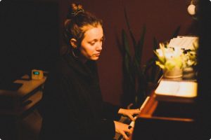 piano tutor program blues